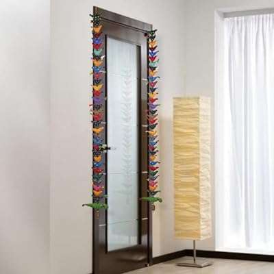 Ava designs porte murale décorative traditionnelle indienne du rajasthan avec perles et cloche en laiton. Simplifiez vos achats en ligne avec DIAYTAR COTE D'IVOIRE . Notre boutique généraliste propose des produits dégriffés dans tous les domaines, de la maison à l'informatique, en passant par la mode. Bénéficiez de prix compétitifs sans faire de compromis sur la qualité.