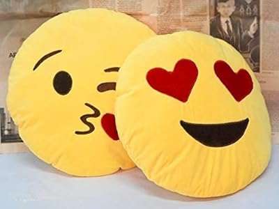 Babyk flying kiss emoji smiley coussin en peluche doux 35 cm. DIAYTAR COTE D'IVOIRE  - Votre solution en ligne pour des achats malins à petit prix. Explorez notre vaste gamme de produits discount, des indispensables pour la maison aux dernières nouveautés en matière d'informatique, de mode et de gadgets. Économisez sans compromis sur la qualité en choisissant notre boutique en ligne.
