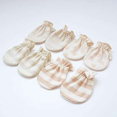 White shop mitaines nouveau né fille anti rayures neutres 4 paires en coton. Bienvenue chez DIAYTAR COTE D'IVOIRE, votre destination ultime pour des articles de qualité à prix cassés ! Explorez notre boutique en ligne regorgeant de produits discount, de la décoration d'intérieur aux appareils électroménagers en passant par l'informatique, la mode branchée et les gadgets innovants.