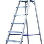 Échelle pliante en aluminium à 7 marches sunrise avec échelle de cuisine portable et légère. DIAYTAR COTE D'IVOIRE, votre boutique en ligne de confiance pour tous vos besoins en produits discount. Parcourez notre sélection minutieusement choisie pour trouver des articles de qualité pour la maison, l'électroménager, l'informatique, la mode et les gadgets, le tout à des prix avantageux. Simplifiez vos achats en ligne avec DIAYTAR COTE D'IVOIRE  et réalisez des économies dès maintenant.