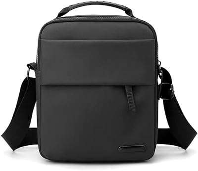 Skycare petit sac à bandoulière pour hommes sac dos quotidien décontracté pour le travail. DIAYTAR COTE D'IVOIRE, votre destination en ligne pour des achats malins : explorez nos catégories variées telles que la maison, l'électroménager, l'informatique et la mode, et découvrez des produits discount à prix défiant toute concurrence. Faîtes-vous plaisir sans vous ruiner avec DIAYTAR COTE D'IVOIRE !