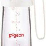 Biberon en verre pigon avec poignée (00226) couleurs assorties. Ne payez pas le prix fort lorsque vous pouvez obtenir des produits discount de qualité chez DIAYTAR COTE D'IVOIRE  ! Notre boutique en ligne généraliste regorge d'offres incroyables pour la maison, l'électroménager, l'informatique et la mode. Faites des économies dès maintenant et découvrez notre sélection à prix réduits.