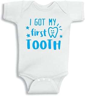J'ai eu ma première dent baby onesie. Laissez-vous séduire par DIAYTAR COTE D'IVOIRE, votre boutique en ligne qui saura vous offrir des produits de qualité à des prix compétitifs. Que vous recherchiez des équipements pour la maison, des appareils électroménagers, des accessoires informatiques ou des articles de mode tendance, vous trouverez tout cela et bien plus encore dans notre sélection discount.