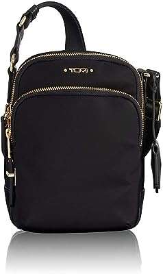 Sac messager chroma crossbody tommy voyager roma sac 20 cm. À la recherche de bonnes affaires ? DIAYTAR COTE D'IVOIRE  est là pour vous ! Notre boutique en ligne généraliste propose une variété de produits discount, allant des articles pour la maison à l'électroménager, en passant par l'informatique et la mode, ainsi que les gadgets indispensables à petits prix.