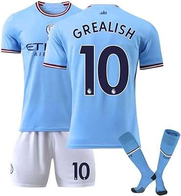 Ensemble de maillot de football ronaldo pour adultes enfants t shirts et shorts d'entraînement. Privilégiez le style sans vous ruiner avec DIAYTAR COTE D'IVOIRE . Notre boutique en ligne propose une sélection de produits mode et gadgets à des prix défiant toute concurrence. Vous trouverez chez nous les tendances du moment à des tarifs abordables. Profitez de cette opportunité et faites-vous plaisir sans vous ruiner.