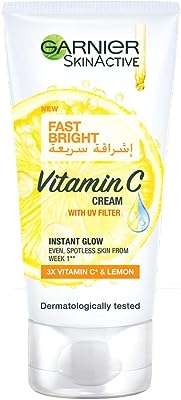 Garnier skinactive fast bright crème de jour avec 3 x vitamine c et citron. Vous voulez profiter de produits de qualité à des prix discount ? Ne cherchez plus, DIAYTAR COTE D'IVOIRE  est là pour vous satisfaire. Découvrez notre large gamme, de l'électroménager à la mode, et trouvez les meilleures affaires du moment. Ne laissez pas passer cette occasion, achetez malin et faites des économies significatives.