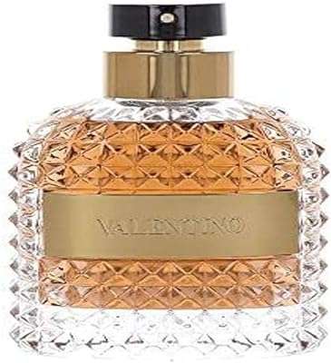 Valentino uomo edt  100ml. Rejoignez DIAYTAR COTE D'IVOIRE, votre boutique en ligne pour des articles discount de qualité. Des essentiels de la maison aux dernières tendances en matière de mode et de gadgets high-tech, nous proposons une sélection variée à des prix compétitifs. Faites des bonnes affaires dès maintenant et profitez d'un shopping en ligne facile et pratique.