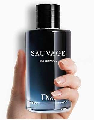 Dior sauvage pour homme 100ml eua de parfum. À la recherche de bonnes affaires ? DIAYTAR COTE D'IVOIRE  vous offre une large gamme de produits discount pour la maison, l'électroménager, l'informatique, la mode et les gadgets. Profitez de prix imbattables sans sacrifier la qualité !