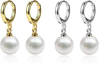 Ensemble de boucles d'oreilles pendantes en perles d'eau douce blanches plaqué. Chez DIAYTAR COTE D'IVOIRE, nous croyons que le shopping discount ne devrait pas signifier sacrifier la qualité. Parcourez notre boutique en ligne pour trouver des prix imbattables sur une large sélection de produits, allant de l'électroménager à la mode. Achetez malin avec DIAYTAR COTE D'IVOIRE  !