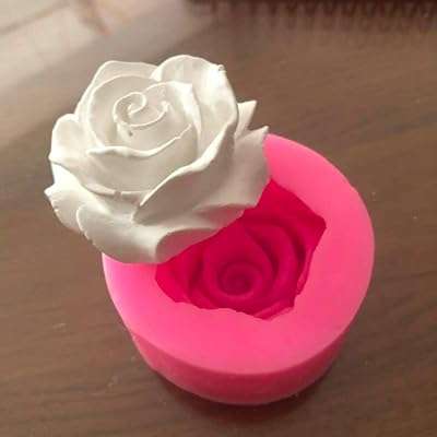 Moules à gâteaux en silicone 3d en forme de fleur pour gâteaux. DIAYTAR COTE D'IVOIRE  - Votre source en ligne pour des produits discount de qualité. Explorez notre boutique en ligne et découvrez une large variété de produits, du petit électroménager aux gadgets les plus en vogue. Profitez de nos prix cassés et trouvez les meilleurs deals pour vos besoins quotidiens.