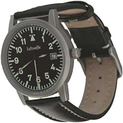 Montre pilote en acier de la luftwaffe. Optez pour des achats malins avec DIAYTAR COTE D'IVOIRE, la boutique en ligne généraliste qui met à votre disposition une pléthore de produits discount. Décorez votre maison, équipez votre cuisine avec des électroménagers modernes, trouvez le dernier ordinateur portable ou mettez à jour votre garde-robe avec nos articles de mode à prix abordables. Découvrez un monde de bonnes affaires, à portée de clic !