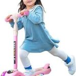 Cool baby trottinette intérieure extérieure ultra tendance à 3 roues avec lumière led et musique. DIAYTAR COTE D'IVOIRE, votre destination shopping idéale pour des produits discount de qualité. Explorez notre catalogue en ligne et trouvez tout ce dont vous avez besoin pour votre maison, de l'électroménager à la mode en passant par les gadgets innovants. Grâce à nos prix avantageux, économisez sans compromis sur la satisfaction de vos achats.