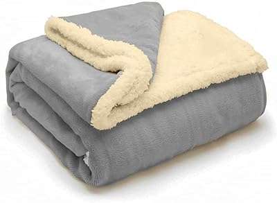 Couverture de lit sherpa king size couverture de canapé en peluche double. Explorez les offres exceptionnelles de DIAYTAR COTE D'IVOIRE, la boutique en ligne ultime pour les amateurs de bons plans. Trouvez tout ce dont vous avez besoin, de la maison à l'électroménager, de l'informatique à la mode en passant par les gadgets les plus tendance, le tout à des prix défiant toute concurrence.