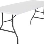 Table pliante robuste table portable multifonctionnelle en plastique avec poignée idéale pour les pique niques. À la recherche de bons plans ? Rendez-vous sur DIAYTAR COTE D'IVOIRE, votre partenaire en ligne pour des produits discount de qualité. Parcourez notre large éventail de produits, allant de l'électroménager de pointe à la mode tendance, et profitez d'économies incroyables tout en apportant une touche de style à votre vie quotidienne.