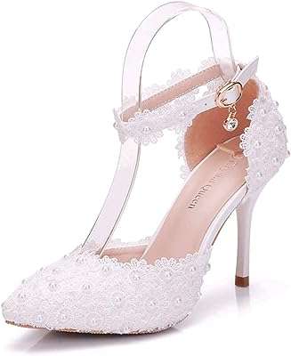 Chaussures de mariage en dentelle à talons hauts et perles blanches pour femmes. Parcourez la boutique en ligne DIAYTAR COTE D'IVOIRE  et plongez dans un univers de bonnes affaires. Que vous ayez besoin de nouveaux appareils électroménagers, d'une garde-robe tendance ou des dernières nouveautés en matière de technologie, notre large gamme de produits discount vous offre la possibilité de faire des économies tout en vous faisant plaisir. Avec DIAYTAR COTE D'IVOIRE, profitez des meilleurs prix sans jamais compromettre la qualité.