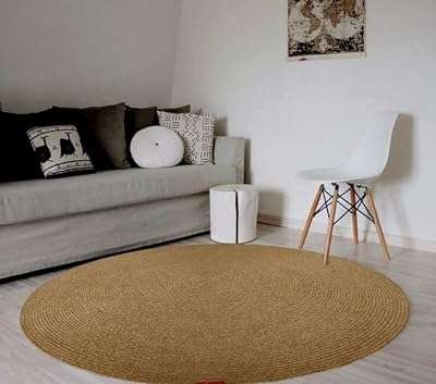 Tapis de sol naturel en jute tressé fait à la main. Votre satisfaction et votre budget sont nos priorités chez DIAYTAR COTE D'IVOIRE, la boutique en ligne où vous trouverez tout ce dont vous avez besoin à prix mini. Explorez notre vaste sélection de produits discount, des articles pour la maison aux accessoires high-tech en passant par les dernières tendances en mode. Profitez de nos offres exceptionnelles et faites des économies en toute confiance !