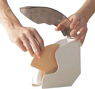 Boîte de filtre à café en acrylique support de papier pour v60. À la recherche de bons plans en ligne ? Ne cherchez pas plus loin que DIAYTAR COTE D'IVOIRE  ! Notre boutique généraliste vous propose une large gamme de produits discount, allant des articles pour la maison aux appareils électroménagers, en passant par l'informatique, la mode et les gadgets. Faites des économies tout en trouvant des produits de qualité, le tout en quelques clics seulement.