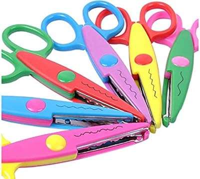Ensemble de ciseaux à bords en papier décorés ucic multicolores idéal pour les enseignants. DIAYTAR COTE D'IVOIRE  - La référence en ligne pour des achats malins ! Explorez notre catalogue varié incluant des produits discount pour la maison, l'électroménager, l'informatique et la mode. Optez pour la qualité à petit prix et ne manquez pas nos promotions exclusives.