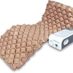 Matelas pneumatique médical paxmax avec pompe à air pour prévenir les escarres. DIAYTAR COTE D'IVOIRE, votre destination en ligne pour des achats économiques et malins. Avec notre sélection discount de produits pour la maison, l'électroménager, l'informatique, la mode et les gadgets, vous ne trouverez pas de meilleur endroit pour réaliser des économies sans compromettre la qualité. Parcourez notre site dès maintenant et découvrez des prix imbattables.