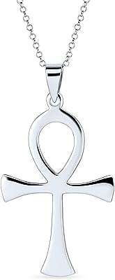 Grand collier pendentif clé de vie égyptienne ankh pour homme argent. Bienvenue chez DIAYTAR COTE D'IVOIRE, votre destination de choix pour dénicher des bonnes affaires en ligne. Explorez notre sélection de produits discount allant des indispensables de la maison aux dernières nouveautés informatiques et mode, et profitez de notre engagement à vous offrir des prix compétitifs.