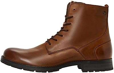 Chaussures en cuir gris jack & jones orca pour homme. Bienvenue sur DIAYTAR COTE D'IVOIRE, le site idéal pour les amateurs de bonnes affaires ! Avec une large gamme de produits discount pour la maison, l'électroménager, l'informatique, la mode et les gadgets, nous offrons une solution pratique pour économiser sans renoncer à la qualité. N'attendez plus, explorez notre sélection et profitez de prix imbattables.