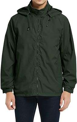 Veste de pluie imperméable légère pour homme avec capuche amovible. Magasinez en ligne sur DIAYTAR COTE D'IVOIRE  et profitez de prix imbattables sur une gamme complète de produits. De l'équipement de cuisine aux articles de mode, en passant par les appareils électroniques dernier cri, nous offrons une large sélection de produits discount, adaptés à tous les besoins.