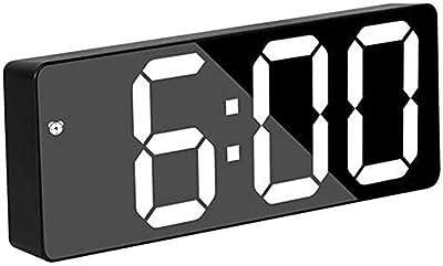 Réveil numérique rubik led avec répétition d'alarme intensité variable température date 12 24 heures et alimenté. DIAYTAR COTE D'IVOIRE  : la référence en matière d'achats discount en ligne ! Découvrez notre large sélection de produits à des prix imbattables, de la maison à l'électroménager, en passant par l'informatique et la mode. Grâce à nos offres exclusives, faites-vous plaisir sans vous ruiner et profitez d'une qualité inégalée !