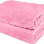 Couverture polaire en flanelle king size (200" x 220") pour toutes les saisons. Ne payez plus le prix fort pour vos appareils électroménagers ! DIAYTAR COTE D'IVOIRE  vous propose une vaste gamme d'électroménager discount, des marques les plus reconnues aux appareils les plus innovants. Économisez tout en profitant de la meilleure qualité avec DIAYTAR COTE D'IVOIRE .