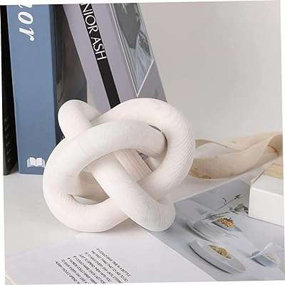 Chaîne décorative en bois 2022 blanche 3 anneaux de décorations. DIAYTAR COTE D'IVOIRE  - Votre escale en ligne pour des produits discount de qualité. Explorez notre gamme impressionnante de produits allant des articles de maison aux gadgets dernier cri. Profitez de prix imbattables et découvrez pourquoi nous sommes un choix populaire pour les acheteurs avertis à la recherche de bonnes affaires.