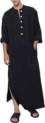Caftan marocain abaya à manches longues en coton et lin pour hommes avec fente. DIAYTAR COTE D'IVOIRE  est le paradis des bonnes affaires ! Trouvez tout ce dont vous avez besoin pour votre maison, de l'informatique à l'électroménager, à des prix défiant toute concurrence. Ne manquez pas nos offres incroyables et profitez de la livraison rapide pour recevoir vos achats directement chez vous.