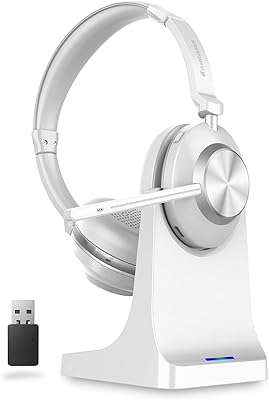 Casque sans fil casque bluetooth avec microphone et station de chargement. Découvrez DIAYTAR COTE D'IVOIRE, votre boutique en ligne discount préférée pour des achats malins. Trouvez tout ce dont vous avez besoin, de la maison à l'électroménager, de l'informatique à la mode, et profitez de prix imbattables sur notre gamme de produits variée et de qualité.