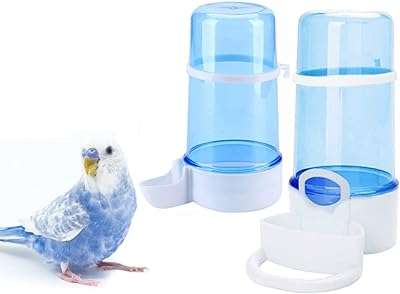 Distributeur automatique d'eau pour oiseaux avec pince fournitures pour distributeur de bouteilles. Parfaitement adapté aux chasseurs de bonnes affaires, DIAYTAR COTE D'IVOIRE  vous offre une expérience de shopping en ligne unique. Notre sélection abondante de produits discount, incluant des articles essentiels pour la maison, l'électroménager, l'informatique, la mode et les gadgets, garantit que vous trouverez ce que vous cherchez sans vous ruiner.