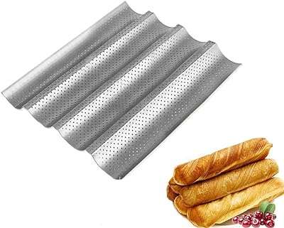 Plaque de cuisson française antiadhésive perforée delfino pour la 4 pains. DIAYTAR COTE D'IVOIRE  - Votre destination en ligne pour des achats malins. Explorez notre catalogue diversifié de produits discount, des indispensables du quotidien aux dernières tendances. Faites des économies tout en vous garantissant la satisfaction grâce à nos offres attractives et notre engagement envers un rapport qualité-prix exceptionnel.