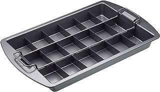 Lot de 3 moules à brownie chicago metallic ns 23x33x4cm. Faites des économies en un clic avec DIAYTAR COTE D'IVOIRE  - votre guichet unique pour tous vos besoins en produits discount. Explorez notre sélection diversifiée, allant de l'informatique à l'électroménager, et obtenez les articles dont vous avez besoin sans vous ruiner.