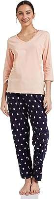 Ensemble pyjama t shirt pour femme (fwutspj03 gp 06). Venez découvrir DIAYTAR COTE D'IVOIRE, la boutique en ligne qui rend le shopping discount plus accessible que jamais. Avec une large sélection de produits pour la maison, de l'électroménager performant, de l'informatique à la pointe et des articles de mode tendance, vous êtes assuré de trouver ce dont vous avez besoin à des prix attractifs.