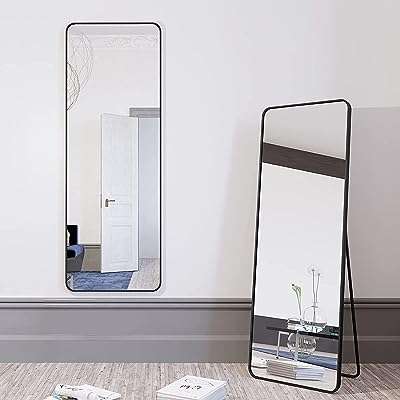 Miroir de courtoisie mural pleine longueur avec cadre fin en alliage. Découvrez DIAYTAR COTE D'IVOIRE, votre boutique en ligne où vous pouvez économiser gros sur une large gamme de produits. Trouvez tout ce dont vous avez besoin pour votre maison, de l'électroménager à l'informatique, et restez à la mode avec nos vêtements et gadgets discount. N'attendez plus et profitez dès maintenant de nos offres à prix cassés!