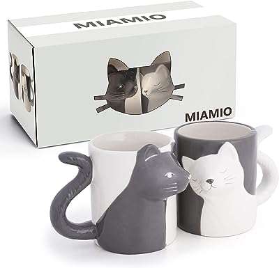 Miami ensemble de tasses à café kissing cat cadeaux de couple pour les amoureux. Vous cherchez des offres discount sur une large gamme de produits ? DIAYTAR COTE D'IVOIRE  est la réponse à vos besoins. Parcourez notre boutique en ligne et découvrez des articles de qualité à des prix défiant toute concurrence, que ce soit pour équiper votre maison, vous plonger dans l'univers de la mode ou trouver des gadgets tendance. Faites confiance à DIAYTAR COTE D'IVOIRE  pour des achats malins et économiques.