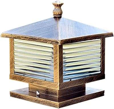 Lampe à colonne d'extérieur avec abat jour en verre rayé luminaire d'éclairage. Avec DIAYTAR COTE D'IVOIRE, vous pouvez acheter intelligemment tout en restant dans votre budget. Notre boutique en ligne propose une sélection de produits discount pour la maison, l'électroménager, l'informatique et la mode, avec des prix attractifs. Parcourez notre collection dès maintenant et trouvez tout ce dont vous avez besoin à moindre coût !