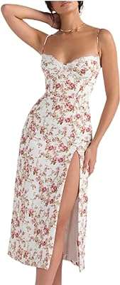 Robe longue beige à imprimé floral et fines bretelles. DIAYTAR COTE D'IVOIRE - la référence en matière de shopping en ligne à prix réduit. Trouvez tout ce dont vous avez besoin pour votre maison, de l'électroménager pratique aux articles de mode tendance, en passant par les dernières innovations technologiques. Faites des économies sans compromettre la qualité avec notre selection de produits discount de confiance.