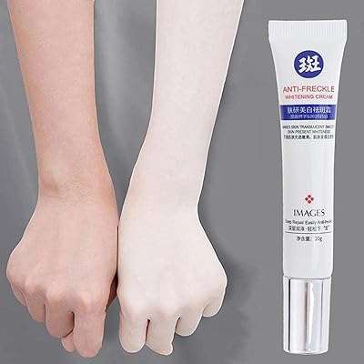 Crème blanchissante pour le corps. Vous recherchez des produits discount à prix cassés ? DIAYTAR COTE D'IVOIRE  est là pour vous ! Découvrez notre catalogue en ligne et trouvez tout ce dont vous avez besoin, de l'électroménager aux articles pour la maison, en passant par l'informatique, la mode et les meilleurs gadgets du moment. Faites des économies sans compromettre votre style !