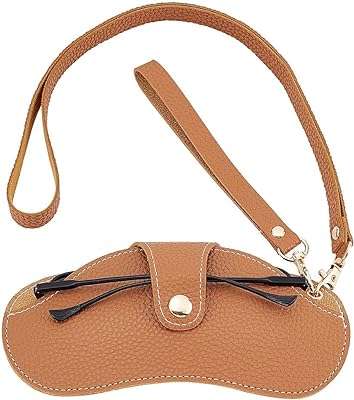 Naokini étui à lunettes de soleil étui soleil en cuir pu avec lanière. DIAYTAR COTE D'IVOIRE : votre boutique en ligne discount préférée ! Faites des économies sur des articles essentiels pour votre vie quotidienne, de l'électroménager à l'informatique en passant par la mode et les gadgets. Ne cherchez plus, les meilleurs prix sont chez nous !