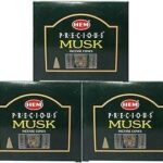 Pack de 3 boîtes de cônes d'encens au musc précieux  . DIAYTAR COTE D'IVOIRE  est le rendez-vous incontournable des chasseurs de bonnes affaires. Parcourez notre catalogue en ligne et trouvez tout ce dont vous avez besoin pour équiper votre maison, de l'électroménager à l'informatique en passant par les dernières tendances en matière de mode. Profitez de nos prix discounts pour réaliser de véritables économies.