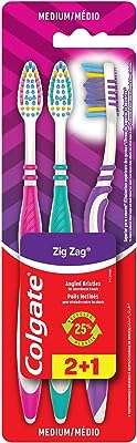 Brosse à dents colgate zig zag moyenne couleurs assorties 3 pièces. DIAYTAR COTE D'IVOIRE, votre destination en ligne pour des produits discount de première qualité. Découvrez notre sélection variée et abordable, allant de la maison à l'électroménager, de l'informatique à la mode et aux gadgets, et réalisez des économies substantielles. Peu importe vos besoins, nous avons tout ce qu'il vous faut à des prix compétitifs. Ne manquez pas nos offres spéciales et profitez d'un shopping en ligne facile et économique.