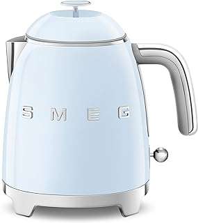 Smeg klf05pbuk mini bouilloire style années 1950 capacité 08 l avec indicateur de niveau. Faites des économies sur tous vos achats avec DIAYTAR COTE D'IVOIRE, la boutique en ligne qui propose une large gamme de produits discount. Que vous recherchiez des articles pour la maison, des appareils électroniques à la pointe de la technologie, des vêtements tendance ou des gadgets innovants, vous trouverez tout cela à des prix compétitifs chez DIAYTAR COTE D'IVOIRE . N'attendez plus pour bénéficier de nos offres imbattables et profitez d'une expérience d'achat en ligne optimale.