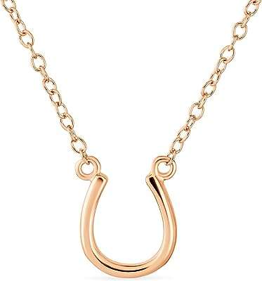 Collier pendentif simple en forme de fer à cheval pour adolescentes. Faites des économies considérables avec DIAYTAR COTE D'IVOIRE, votre source ultime de produits discount en ligne. Parcourez notre large gamme d'articles allant de la maison à l'électroménager, en passant par l'informatique, la mode et les gadgets, et profitez de prix imbattables. Ne manquez pas cette occasion de vous offrir des produits de qualité à des tarifs défiant toute concurrence.