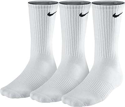 Chaussettes légères unisexes 3 paires. DIAYTAR COTE D'IVOIRE, votre solution idéale pour acheter en ligne tous les articles dont vous avez besoin. Parcourez notre vaste sélection de produits discount allant de l'électroménager à l'informatique, en passant par la mode et les gadgets, et économisez sur chaque achat. Faites-vous plaisir sans vous ruiner avec DIAYTAR COTE D'IVOIRE .