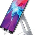 Bureau avec support de tablette réglable. Exprimez votre style sans vous ruiner en explorant notre collection de mode à prix discount sur DIAYTAR COTE D'IVOIRE . Que vous recherchiez des vêtements, des chaussures ou des accessoires tendance, notre boutique en ligne propose des articles de qualité à des prix défiant toute concurrence.