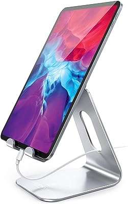 Bureau avec support de tablette réglable. Exprimez votre style sans vous ruiner en explorant notre collection de mode à prix discount sur DIAYTAR COTE D'IVOIRE . Que vous recherchiez des vêtements, des chaussures ou des accessoires tendance, notre boutique en ligne propose des articles de qualité à des prix défiant toute concurrence.
