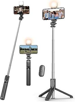 Trépied selfie avec lumière d'appoint support mobile extensible de 167 cm. Achetez intelligemment chez DIAYTAR COTE D'IVOIRE  et profitez de notre vaste sélection de produits discount. De la décoration pour votre maison aux ustensiles de cuisine en passant par les appareils électroménagers, notre boutique en ligne généraliste vous offre la possibilité de faire des économies tout en vous procurant des produits de qualité.