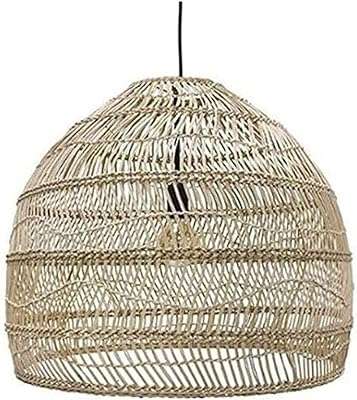 Lustre en bambou et bambou éclairage nordique moderne simple et rétro adapté à la chambre. Bienvenue sur DIAYTAR COTE D'IVOIRE, votre destination en ligne pour des achats malins sans vous ruiner. Explorez notre gamme variée de produits discount, allant des indispensables de la maison aux dernières tendances en matière d'électroménager, d'informatique, de mode et de gadgets. Faites des économies tout en maintenant un niveau de qualité élevé grâce à notre boutique en ligne conviviale et optimisée pour le SEO.
